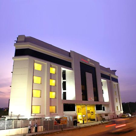 Peerless Hotel ハイデラバード エクステリア 写真