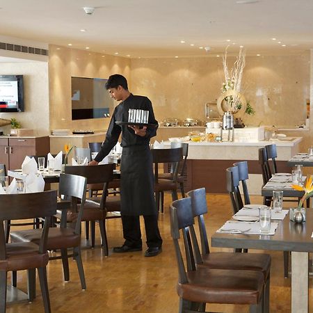 Peerless Hotel ハイデラバード エクステリア 写真