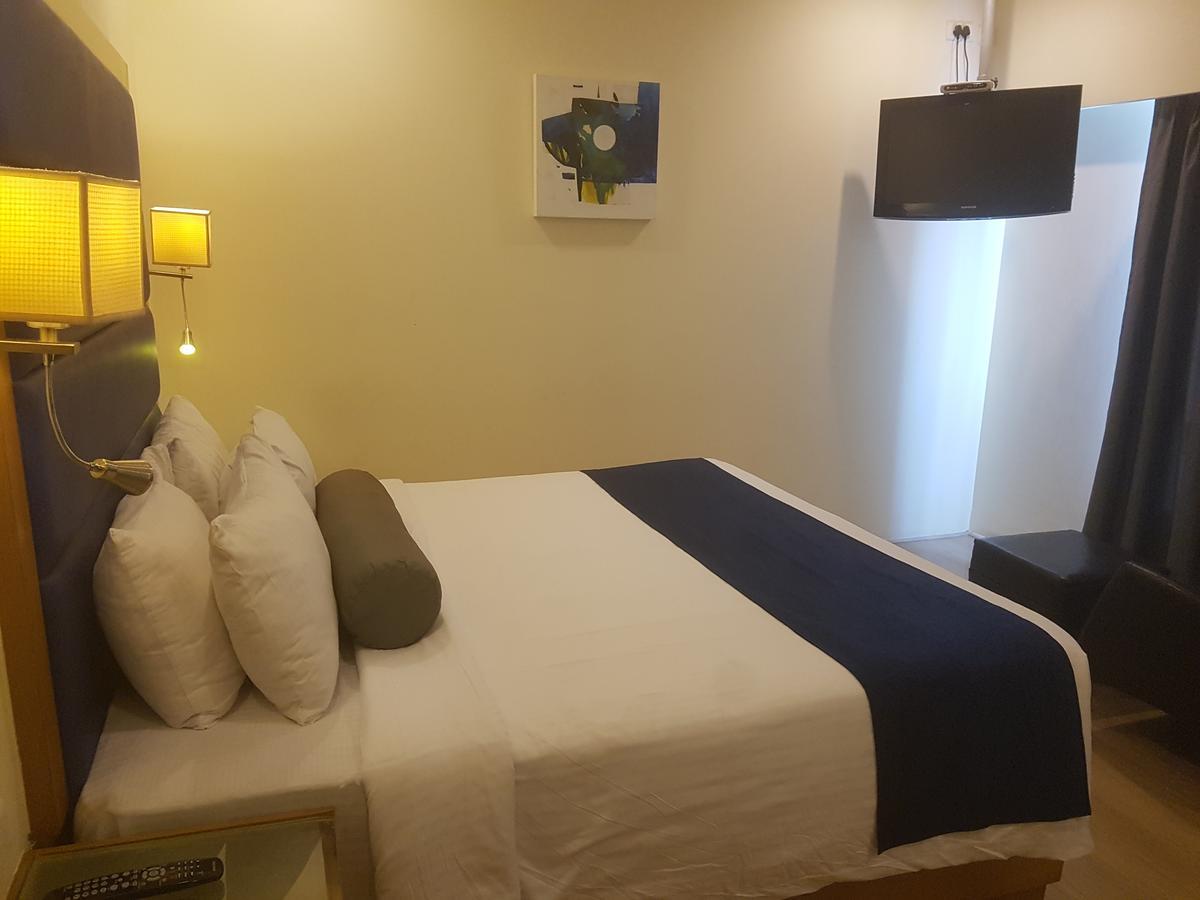 Peerless Hotel ハイデラバード エクステリア 写真